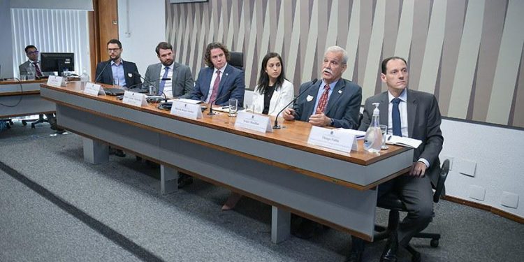 Na 3ª audiência para debater Projeto dos Combustíveis do Futuro, Veneziano confirma entrega de seu relatório até o mês de junho