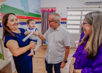 Prefeito inaugura novo ambiente para desenvolvimento dos bebês no ‘Ninho do Saber’ José de Carvalho e projeta ampliação do serviço para toda a rede
