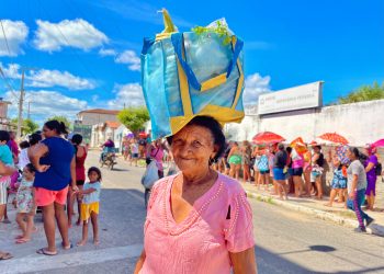 Mais de 2 Toneladas de alimentos são distribuídos para 372 famílias referenciadas de Patos