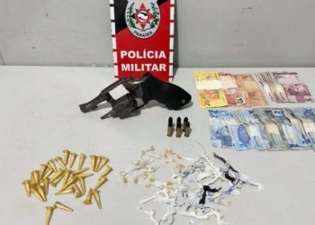 Polícia Militar prende suspeito armado e apreende drogas em Mamanguape