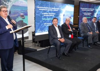 João Azevêdo participa de abertura de eventos sobre recursos hídricos e destaca investimentos do Governo da Paraíba no setor