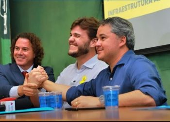 Efraim Filho fala sobre coordenar campanha de Bruno Cunha Lima: “pronto, preparado e querendo”