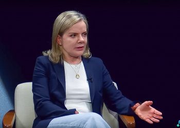 Gleisi: “É preciso mais investimentos para ações de prevenção a desastres naturais”