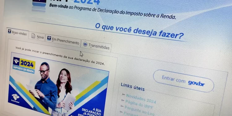 Saiba como doar parte do Imposto de Renda para ajudar vítimas da cheia