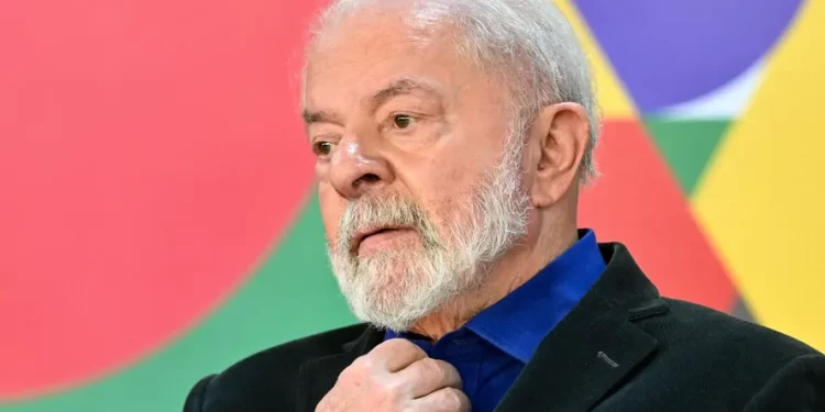 Avaliação negativa do governo Lula entre deputados sobe para 42%