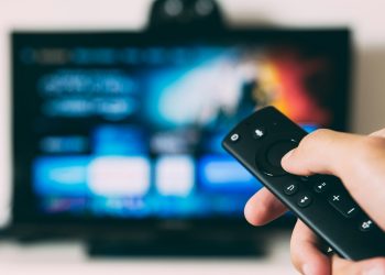 Deputados paraibanos votam a favor do aumento de impostos sobre streamings; saiba quem