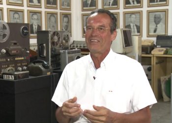 API-PB divulga nota de repúdio após jornalista Ulisses Barbosa ser agredido em praça da Capital