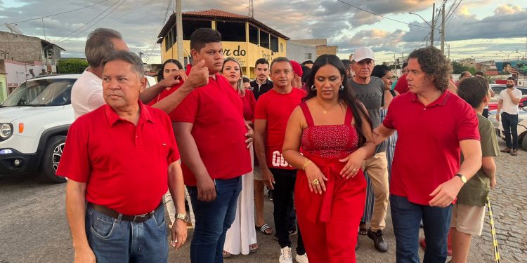 Veneziano participa do tradicional campeonato “Poeirão” em Itaporanga e saúda as mais de 120 equipes participantes