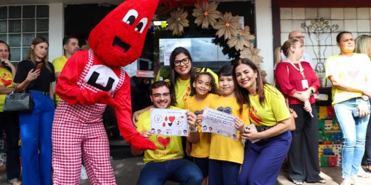 Hemocentro da Paraíba comemora Dia Mundial do Doador Voluntário de Sangue