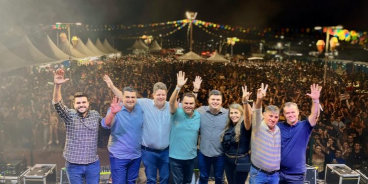 Com emenda do deputado Wilson Santiago, Pátio de Eventos de Ouro Velho é inaugurado