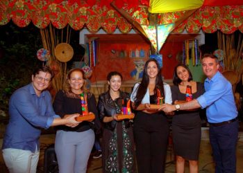 Agentes de viagens da Operadora Azul são premiados por destaque nas vendas de pacotes turísticos para a Paraíba