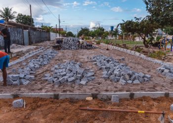 Programa Pavimenta Conde chega ao Ademário Régis com assinatura de ordem de serviço e início de obras de pavimentação