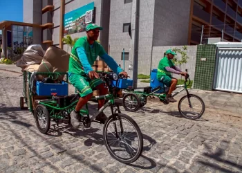 Prefeitura de JP e MPPB firmam termo de compromisso para remunerar associações de catadores de recicláveis
