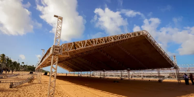 Prefeitura de João Pessoa inicia montagem da estrutura para Festival de Quadrilhas Juninas