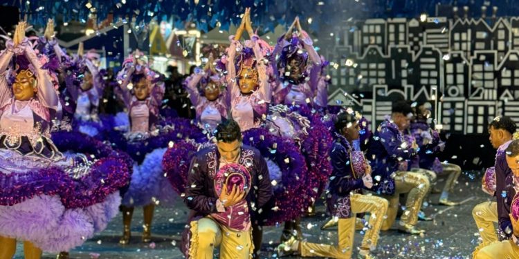 Quadrilhas e grupos folclóricos abrilhantam principal semana d’O Maior São João do Mundo