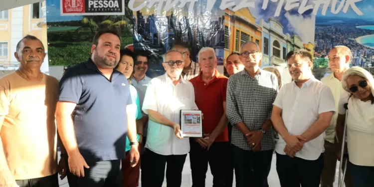 Cícero Lucena autoriza revitalização do Ponto de Cem Réis