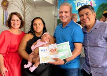 Prefeitura de Patos Entrega Cartão do PAI e Destaca importância do Teste do Pezinho