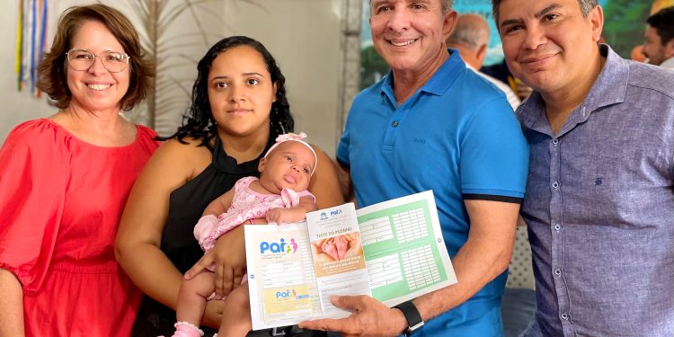 Prefeitura de Patos Entrega Cartão do PAI e Destaca importância do Teste do Pezinho