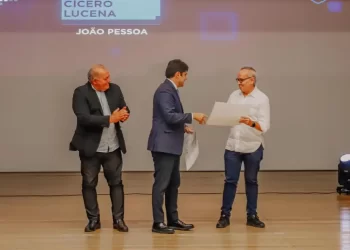 Prefeito celebra premiação que reconhece João Pessoa como melhor cidade paraibana em desenvolvimento socioeconômico