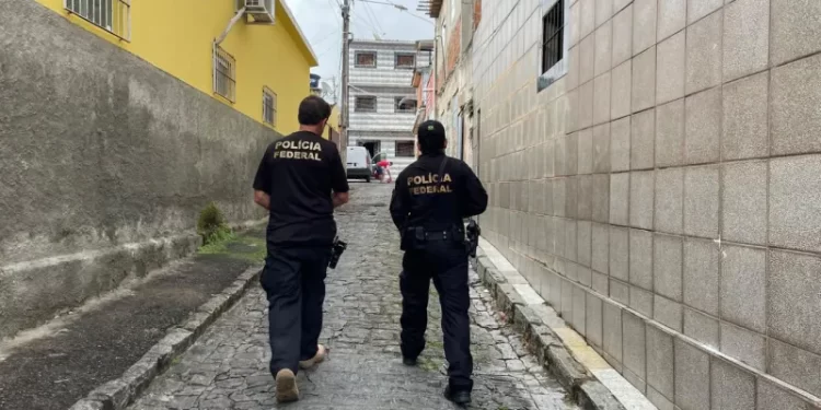 Operação da Polícia Federal investiga quadrilha que movimentou R$ 40 milhões na Paraíba