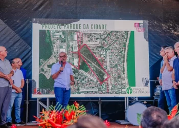 Cícero avisa que irá recorrer de suspensão nas obras no Parque da Cidade: “Informaram errado”