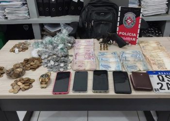 Polícia Militar frustra fuga de dupla acusada de assaltar casa lotérica na cidade de Gurinhém