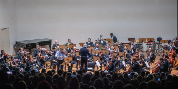 Orquestra Sinfônica da Paraíba apresenta concerto com músicas de Sivuca e participação de três sanfoneiros