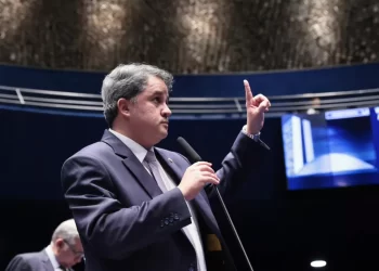 Com relatório de Efraim, Senado aprova regulamentação da profissão de técnico em nutrição e dietética