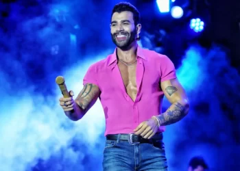 Gusttavo Lima se apresenta nesta sexta-feira no Maior São João do Mundo; veja outras atrações