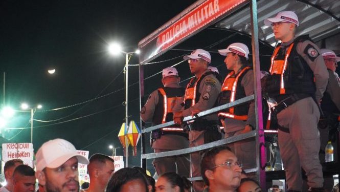 São João em Santa Rita: PM apreende arma de fogo e drogas nas proximidades do evento