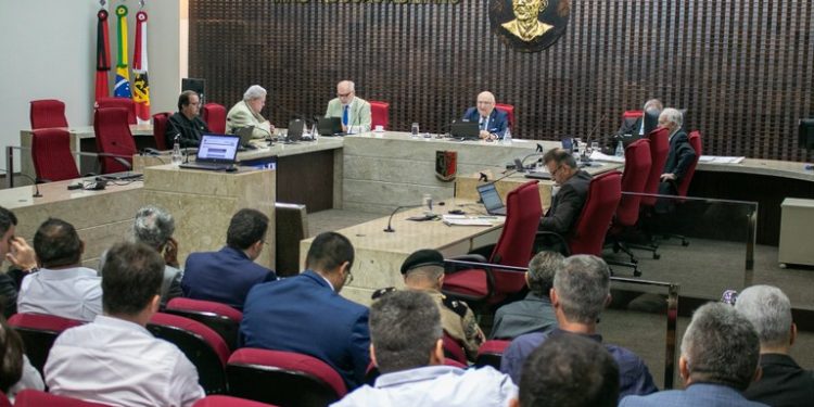 TCE aprova contas anuais do Gabinete Militar do governador e de oito Prefeituras Municipais