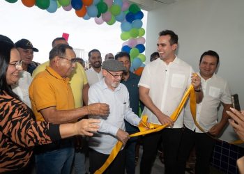 Vice-governador Lucas Ribeiro entrega creche em Tacima e prestigia Caminhos do Frio em Areia