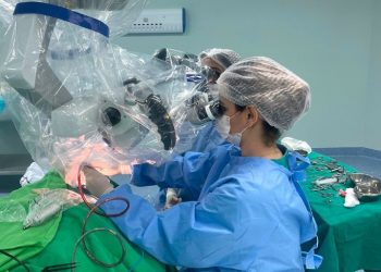 Parceria entre unidades de saúde da Paraíba realiza cirurgia inédita na rede estadual