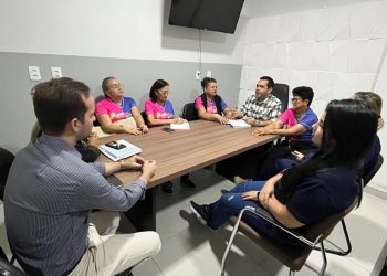 Hospital de Patos firma parceria com Casa de Apoio ‘Amigas Viva a Vida’ para acolher pacientes oncológicos