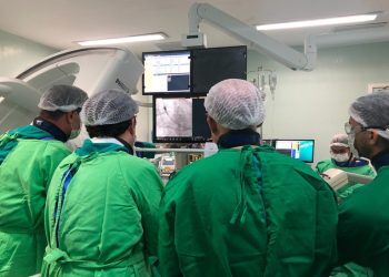 Hemodinâmica do Hospital Metropolitano realiza primeiro implante transcateter de válvula aórtica de 2024