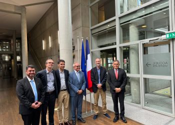 Agência Francesa: Cícero e Dinho assinam termo para empréstimo de 55 milhões de euros