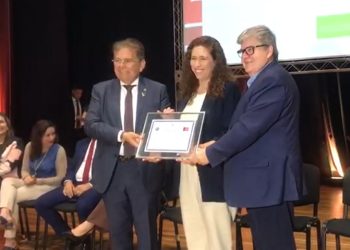 ALPB concede título de cidadania paraibana a ministra Esther Dweck