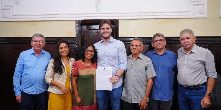 Sancionado o Plano de Cargos, Carreira e Remuneração dos jornalistas efetivos da Prefeitura de Campina Grande