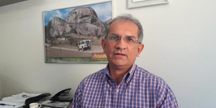 Justiça Eleitoral da Paraíba emite decisão contra o uso eleitoreiro do Programa Bolsa Cidadã na Prefeitura de Araruna