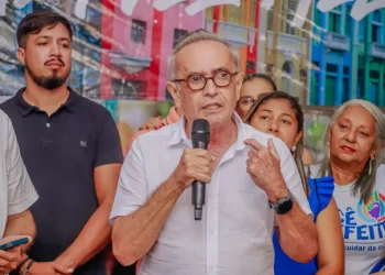 Cícero Lucena autoriza obras em 17 ruas e projeta 50 bairros totalmente pavimentados até dezembro