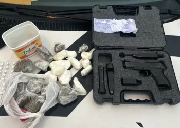 Polícia Civil realiza operação contra suspeitos de homicídios e tráfico no litoral