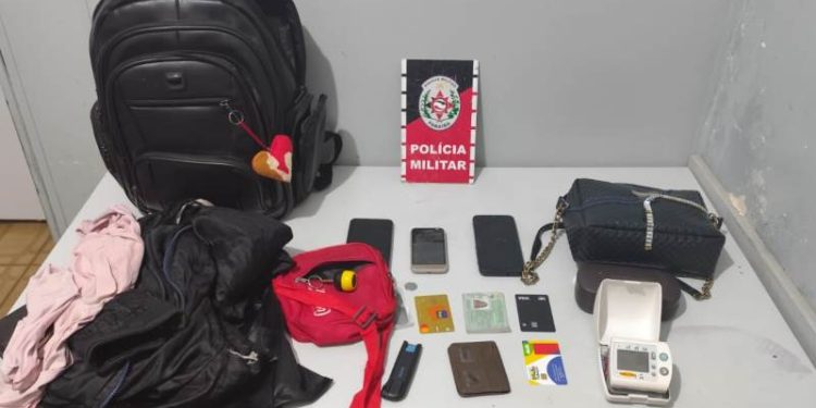 Polícia Militar prende acusado de tentativa de feminicídio e frustra assaltos no litoral norte