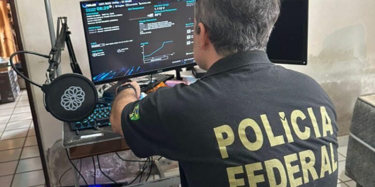 Polícia Federal realiza operações contra suspeitos de abuso sexual infantil na Paraíba