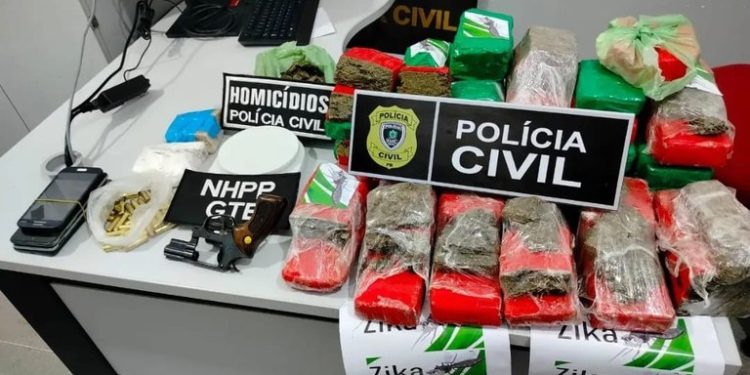 Operação Enduro apreende mais de 30 quilos de drogas na região de Cubati; 11 pessoas presas