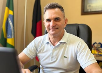 Mandato do prefeito de Dona Inês é extinto pela Câmara Municipal; veja quem assume o cargo