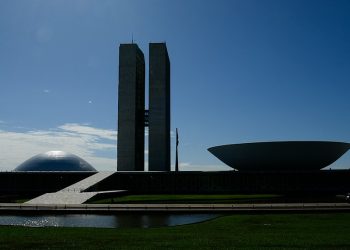 Congresso retoma os trabalhos em agosto com 15 vetos pendentes de votação