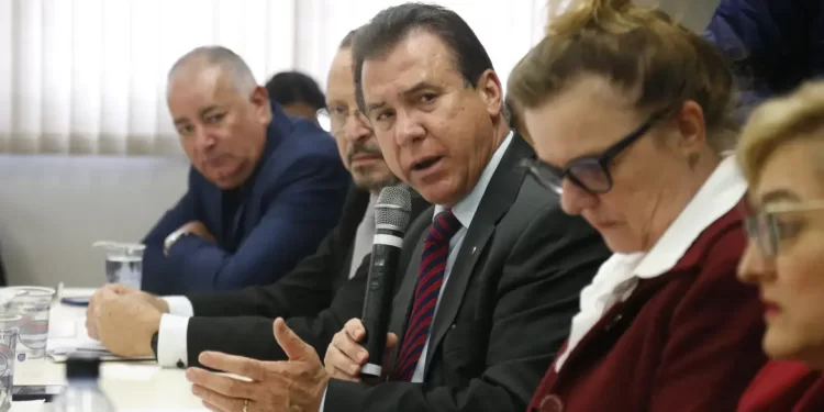 Lei da igualdade salarial tem boa adesão das empresas, diz ministro