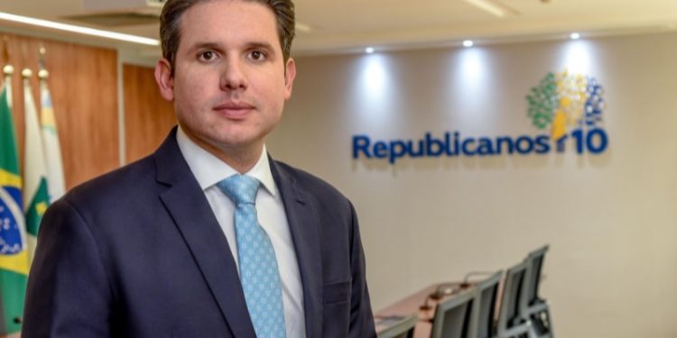Hugo Motta é destaque na “Elite do Congresso Nacional”