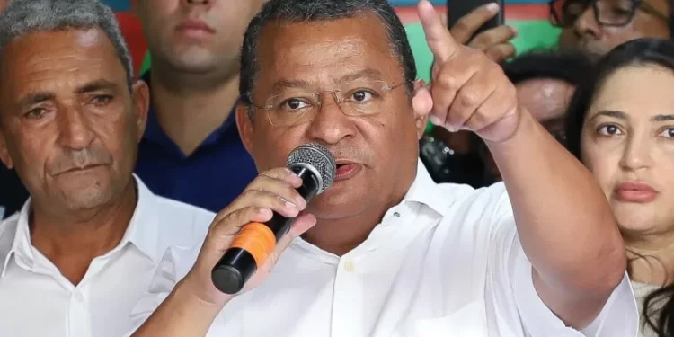 Nilvan Ferreira conhece modelo educacional de Sobral e projeta aplicá-lo em Santa Rita