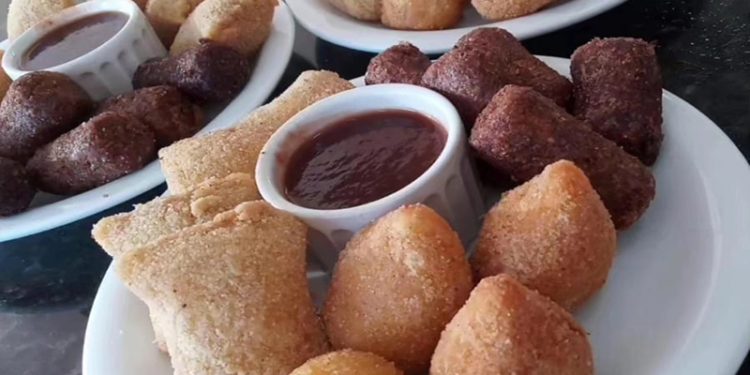 Cidade paraibana com 14 mil habitantes gasta quase R$ 900 mil em serviços de buffet